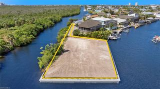 17901 Rebecca AVE, Fort Myers Beach, FL 33931