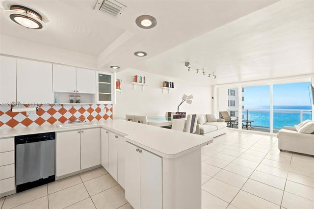 2030 S Ocean Dr 816, Hallandale Beach, FL 33009