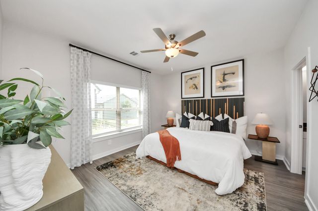 7711 Longmire Road 2, Conroe, TX 77304