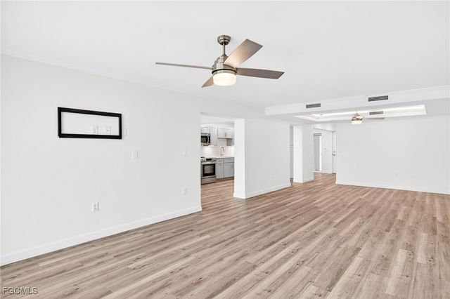 200 Periwinkle WAY 124, Sanibel, FL 33957