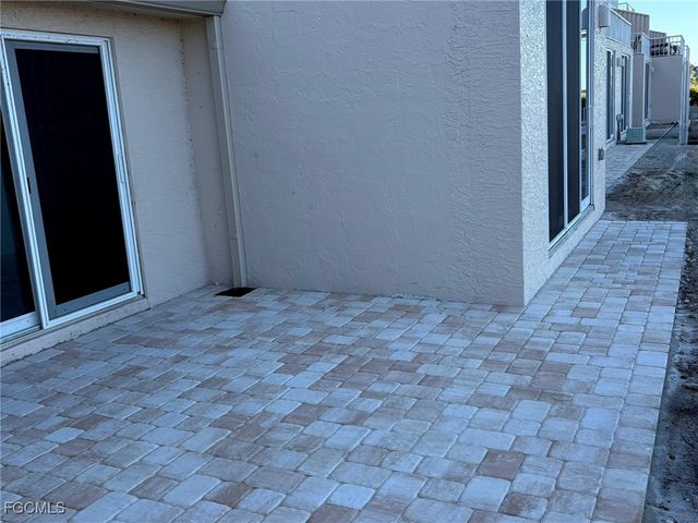 200 Periwinkle WAY 124, Sanibel, FL 33957