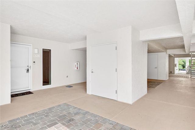 200 Periwinkle WAY 124, Sanibel, FL 33957