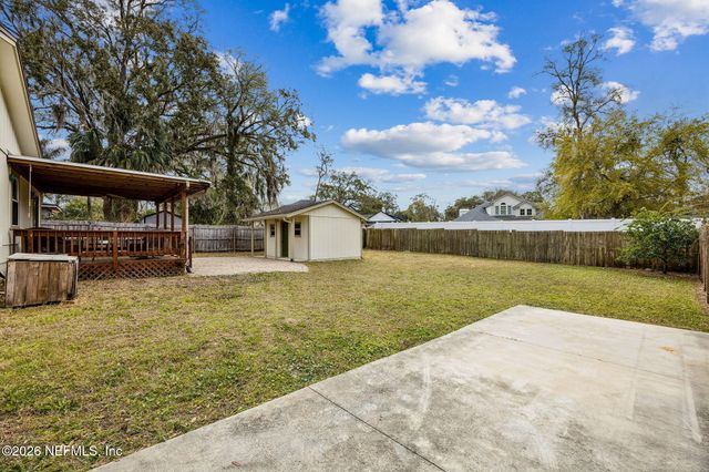 1888 CLEMSON Road, Jacksonville, FL 32217