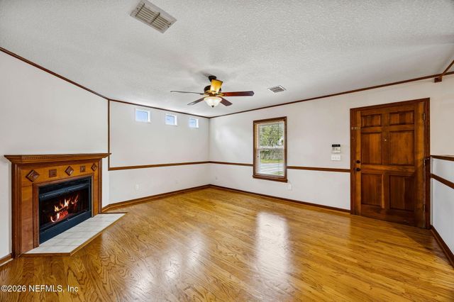 1888 CLEMSON Road, Jacksonville, FL 32217