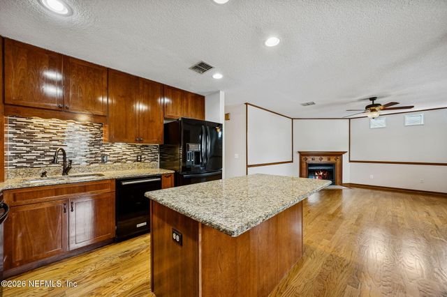 1888 CLEMSON Road, Jacksonville, FL 32217