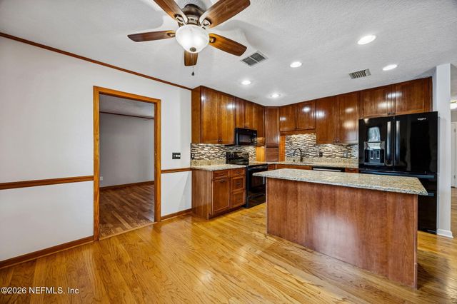 1888 CLEMSON Road, Jacksonville, FL 32217