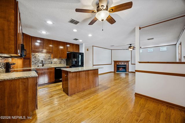 1888 CLEMSON Road, Jacksonville, FL 32217