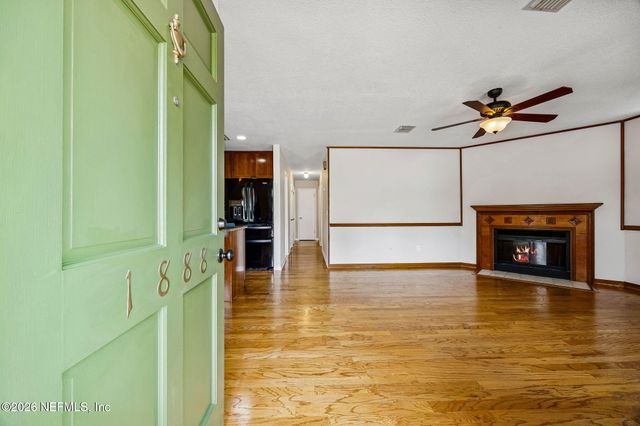 1888 CLEMSON Road, Jacksonville, FL 32217