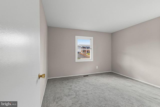 111 EDGE LN, Willingboro, NJ 08046