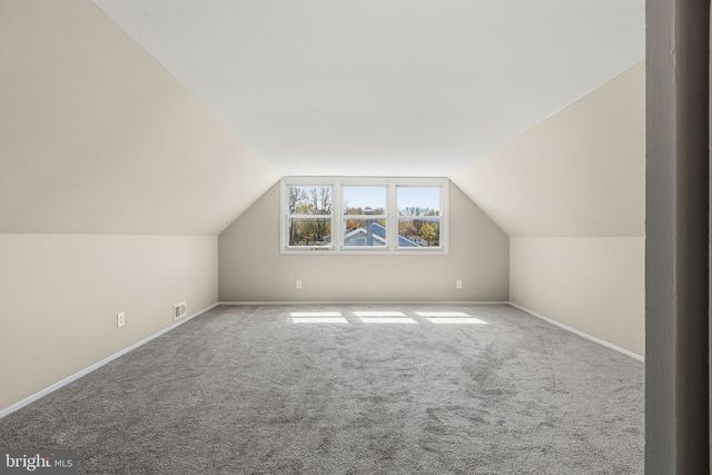 111 EDGE LN, Willingboro, NJ 08046