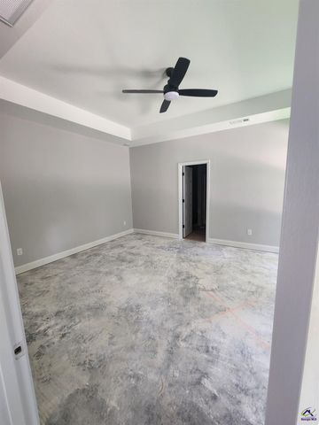 109 Silver Maple Court, Byron, GA 31008