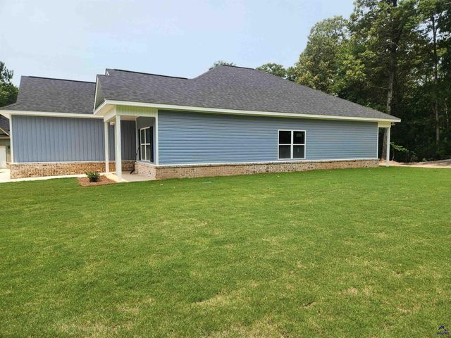 109 Silver Maple Court, Byron, GA 31008