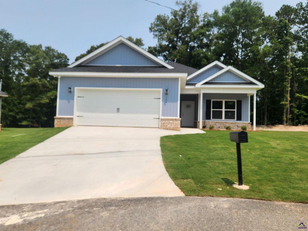 109 Silver Maple Court, Byron, GA 31008