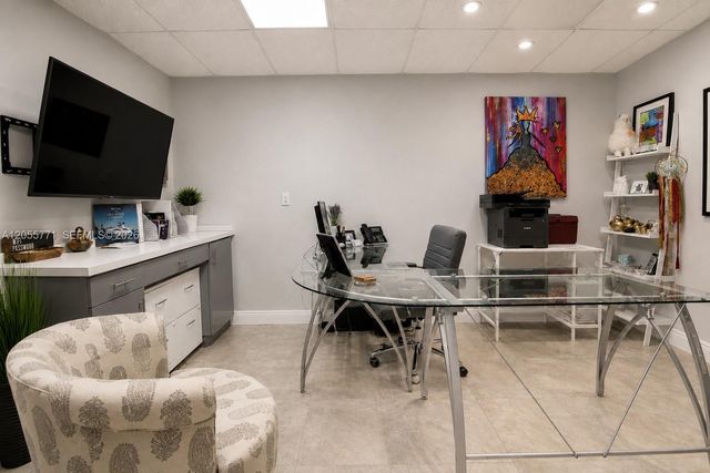 555 Biltmore Way 205, Coral Gables, FL 33134