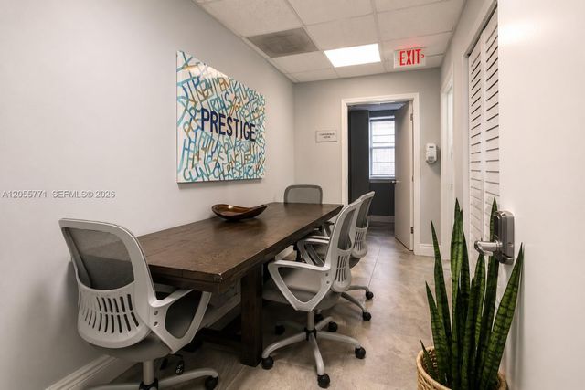 555 Biltmore Way 205, Coral Gables, FL 33134