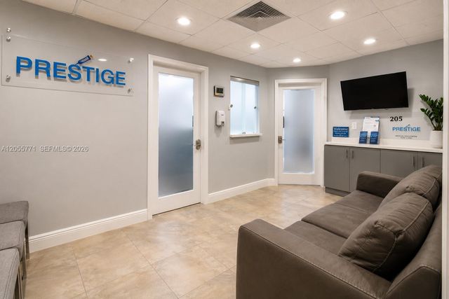 555 Biltmore Way 205, Coral Gables, FL 33134