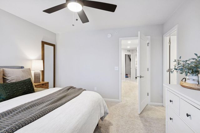 657 Village Drive 03, New Brighton, MN 55112