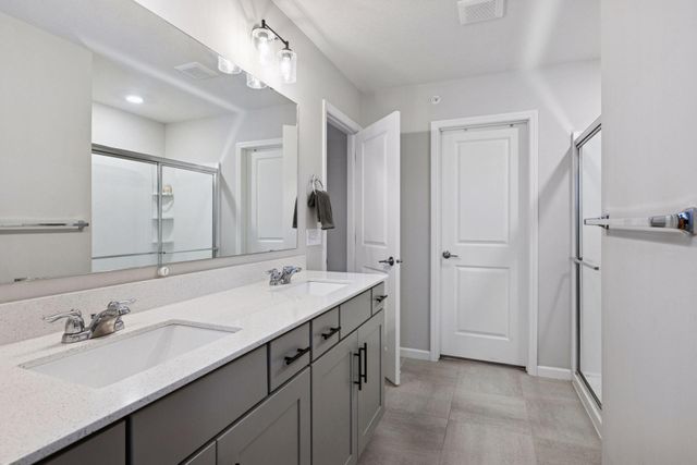 657 Village Drive 03, New Brighton, MN 55112