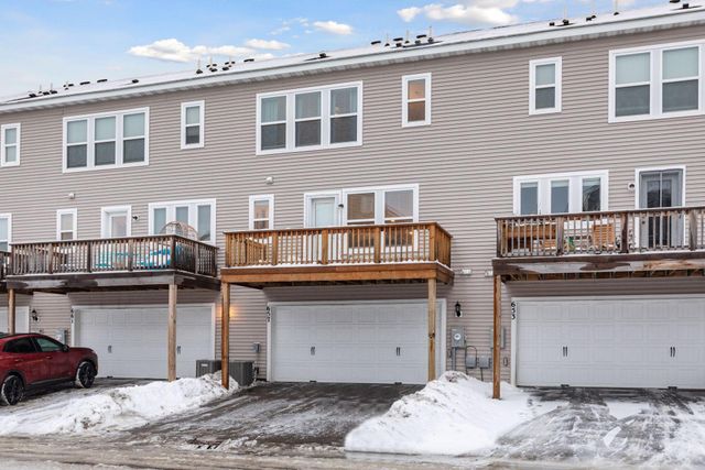 657 Village Drive 03, New Brighton, MN 55112