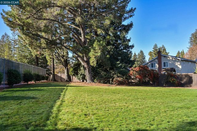 2612 Durango Ln, San Ramon, CA 94583