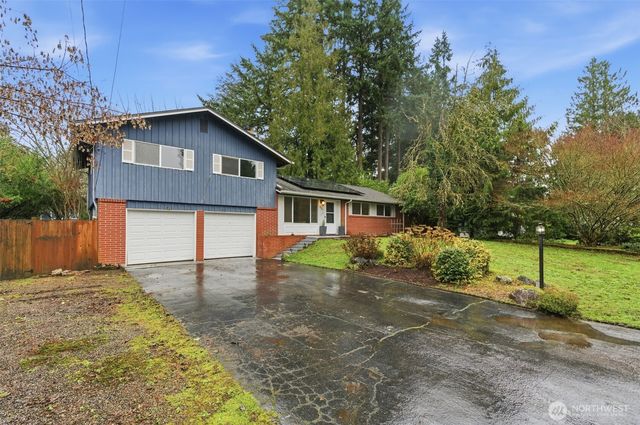 11102 Northstar Way SW, Lakewood, WA 98498