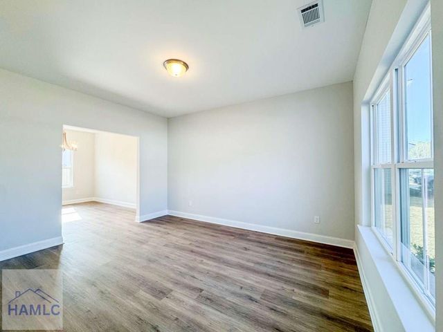 97 Providence Loop, Hinesville, GA 31313