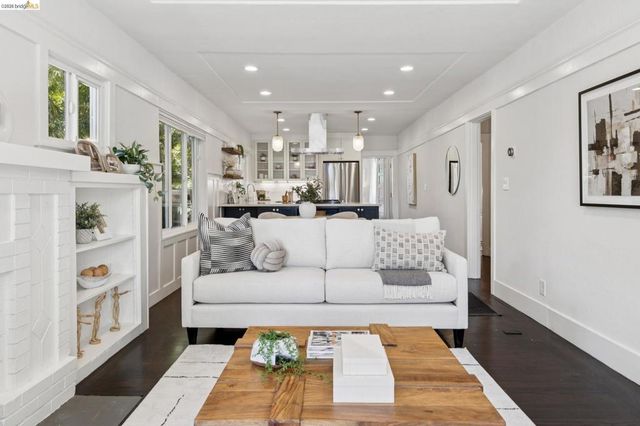 1409 66Th St, Berkeley, CA 94702