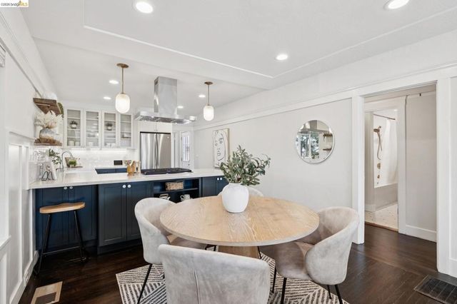 1409 66Th St, Berkeley, CA 94702