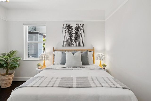 1409 66Th St, Berkeley, CA 94702