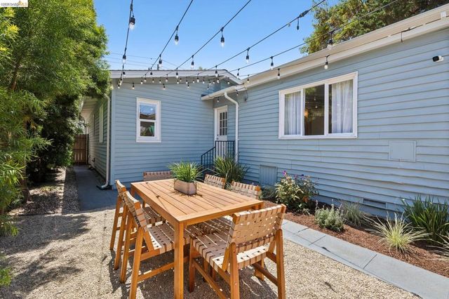 1409 66Th St, Berkeley, CA 94702