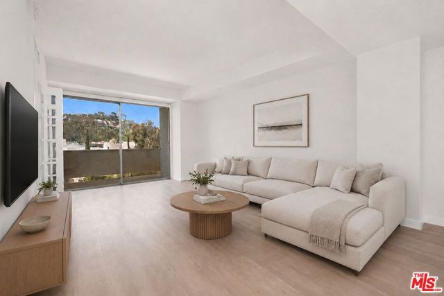 7250 Franklin Avenue 507, Los Angeles, CA 90046