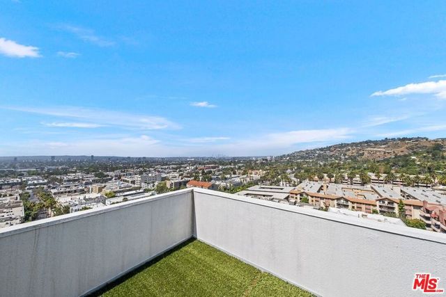 7250 Franklin Avenue 507, Los Angeles, CA 90046