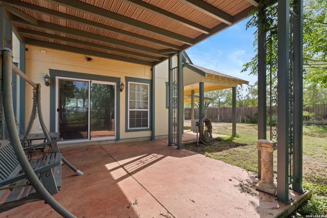 90 COUNTY ROAD 308A, Jourdanton, TX 78026