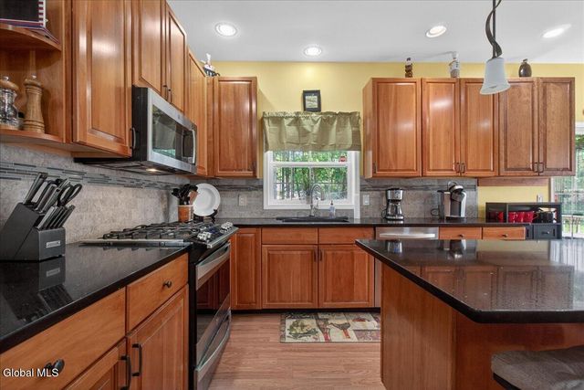 719 Morgan Lane, Ballston Spa, NY 12020