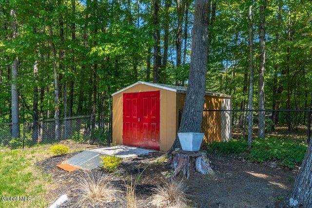 719 Morgan Lane, Ballston Spa, NY 12020
