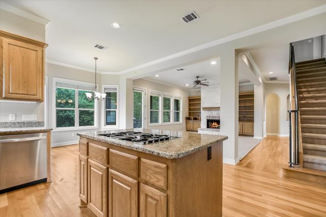 801 Chrissys CV, Austin, TX 78733