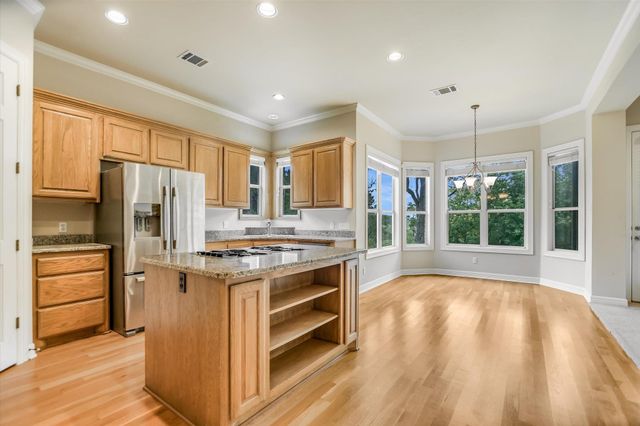 801 Chrissys CV, Austin, TX 78733