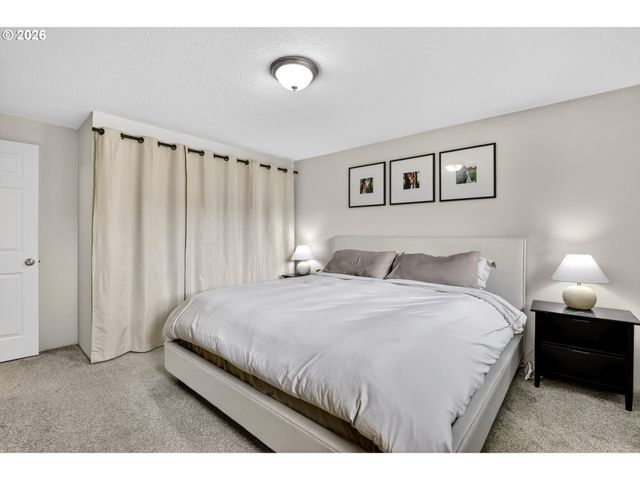 1800 Ne 159TH Ave, Portland, OR 97230