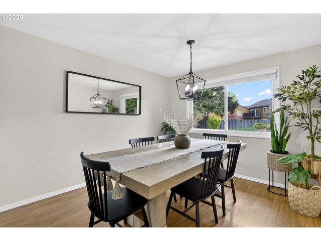 1800 Ne 159TH Ave, Portland, OR 97230