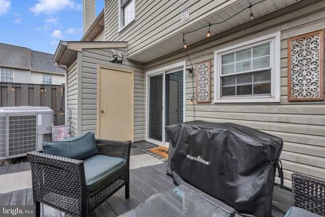 7891 BEACHLAND, Stoney Beach, MD 21226