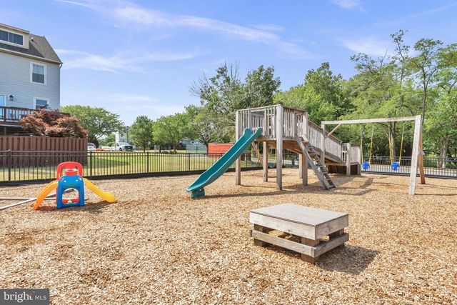 7891 BEACHLAND, Stoney Beach, MD 21226
