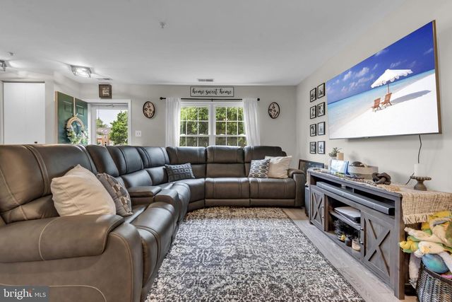7891 BEACHLAND, Stoney Beach, MD 21226