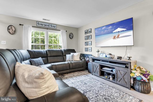 7891 BEACHLAND, Stoney Beach, MD 21226
