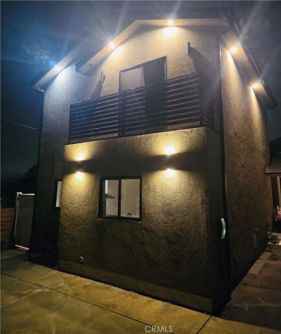 10787 Las lunitas Avenue, Tujunga, CA 91042