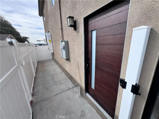 10787 Las lunitas Avenue, Tujunga, CA 91042