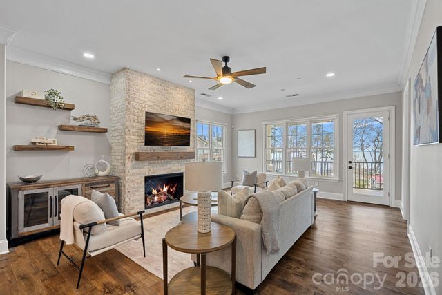 103 N Cove Key Lane, Mooresville, NC 28117