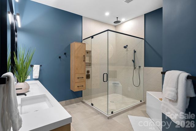 103 N Cove Key Lane, Mooresville, NC 28117