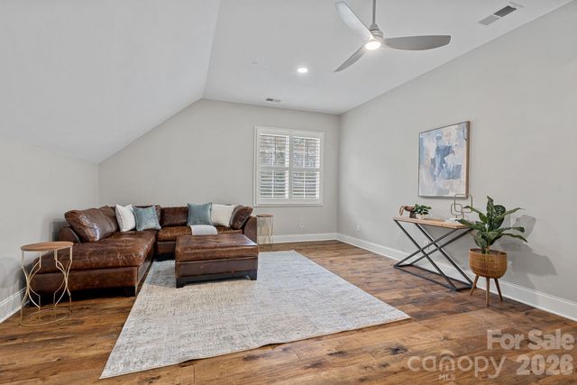 103 N Cove Key Lane, Mooresville, NC 28117