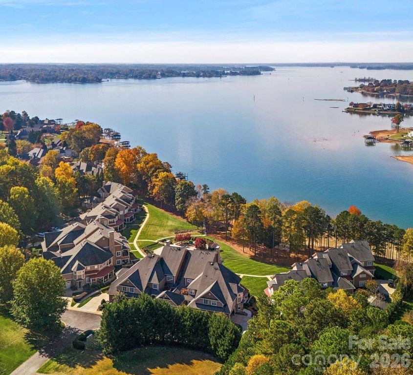 103 N Cove Key Lane, Mooresville, NC 28117