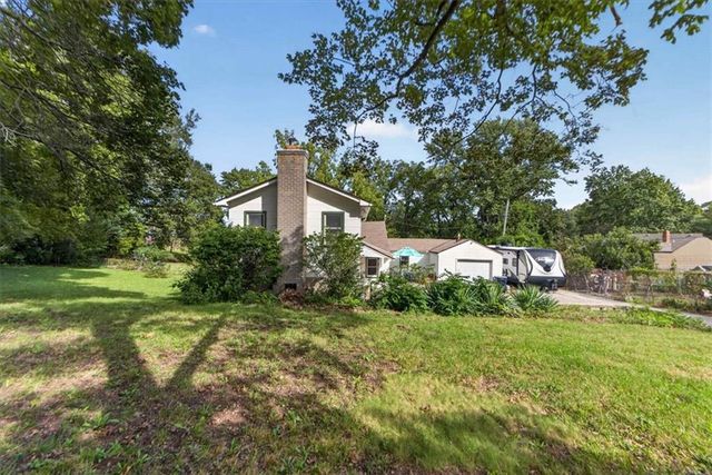 8204 E 79TH Street, Kansas City, MO 64138
